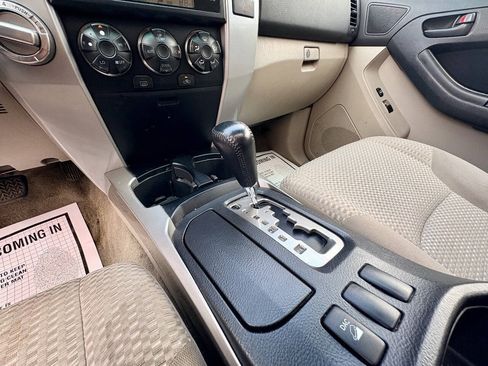 Used 2007 Toyota 4Runner SR5 AWD/4WD image 15