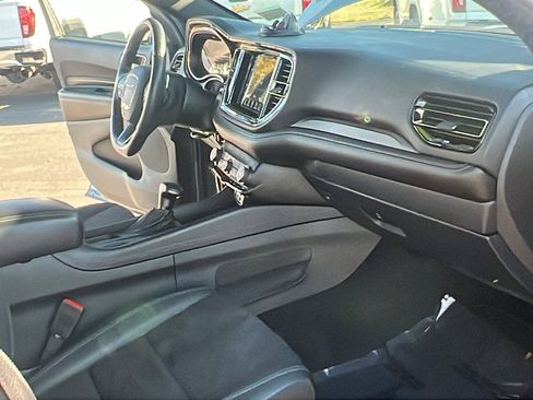 Used 2022 Dodge Durango GT image 13