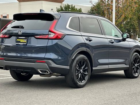 Certified 2025 Honda CR-V Sport-L image 4