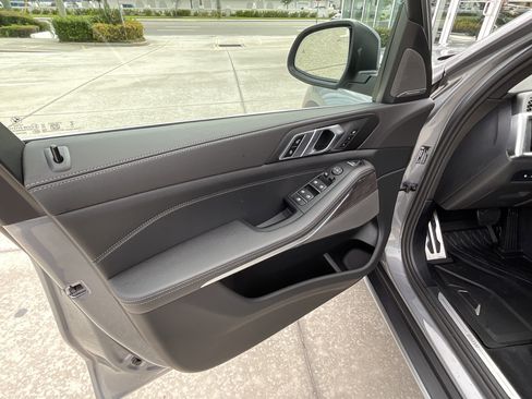 New 2026 BMW X5 sDrive40i w/ Premium Package image 8