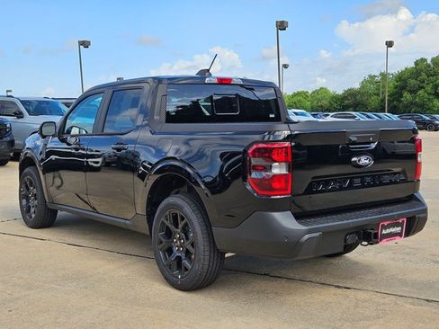 New 2026 Ford Maverick Lariat w/ Black Appearance Package AWD/4WD image 9