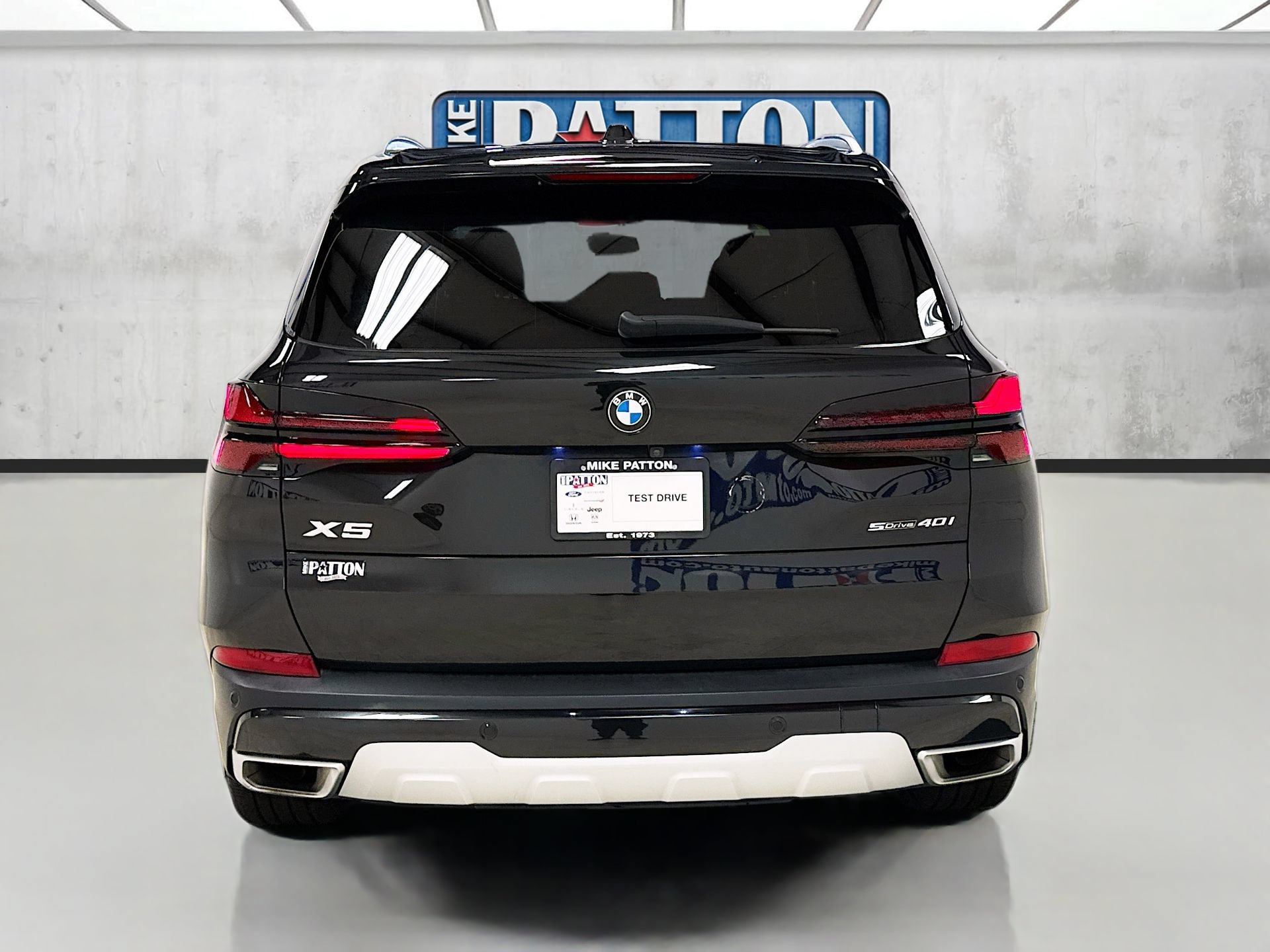 Used 2024 BMW X5 sDrive40i w/ Parking Assistance Package RWD image 6