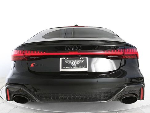 Used 2024 Audi RS 7 Performance AWD/4WD image 11