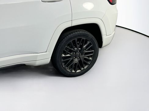 Used 2022 Jeep Compass High Altitude AWD/4WD image 30