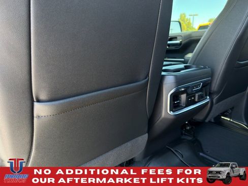 Used 2021 GMC Sierra 1500 AT4 w/ AT4 Value Package AWD/4WD image 24