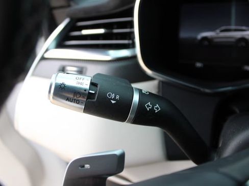 Used 2022 Jaguar F-PACE SVR AWD/4WD image 9