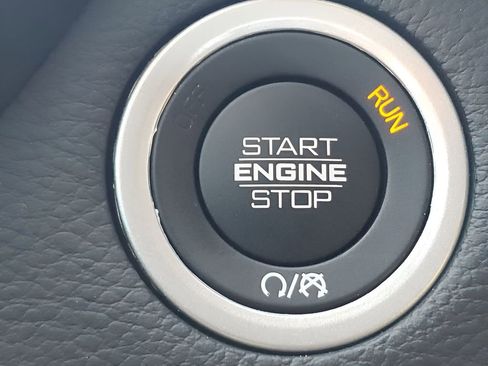 Used 2025 RAM 1500 Big Horn image 38