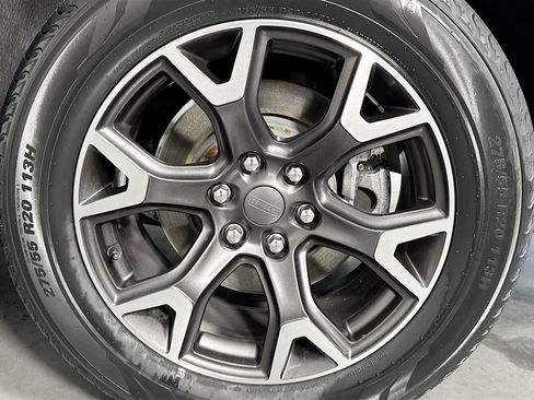 Used 2024 Jeep Wagoneer Series III image 34