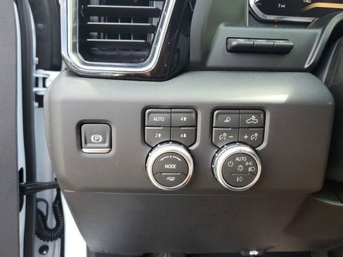 New 2026 GMC Sierra 1500 Denali Ultimate AWD/4WD image 31