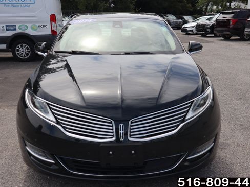 Used 2014 Lincoln MKZ AWD w/ Equipment Group 102A Reserve image 5