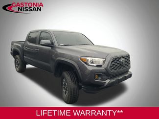 Used 2022 Toyota Tacoma TRD Off-Road video 2