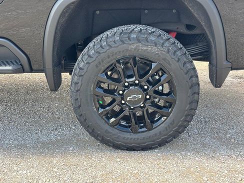New 2026 Chevrolet Silverado 2500 High Country w/ High Country Premium Package AWD/4WD image 4