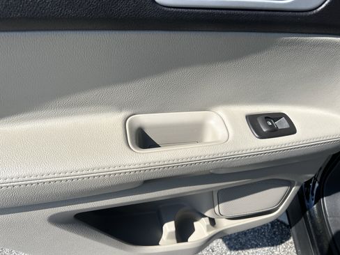 Used 2015 Ford Explorer Limited w/ Equipment Group 303A image 40