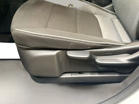 Used 2025 Chevrolet TrailBlazer LT image 21