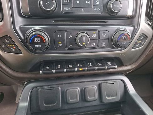 Used 2018 Chevrolet Silverado 2500 LTZ w/ Duramax Plus Package image 16