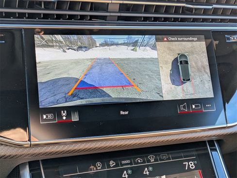 Used 2022 Audi RS Q8 image 23