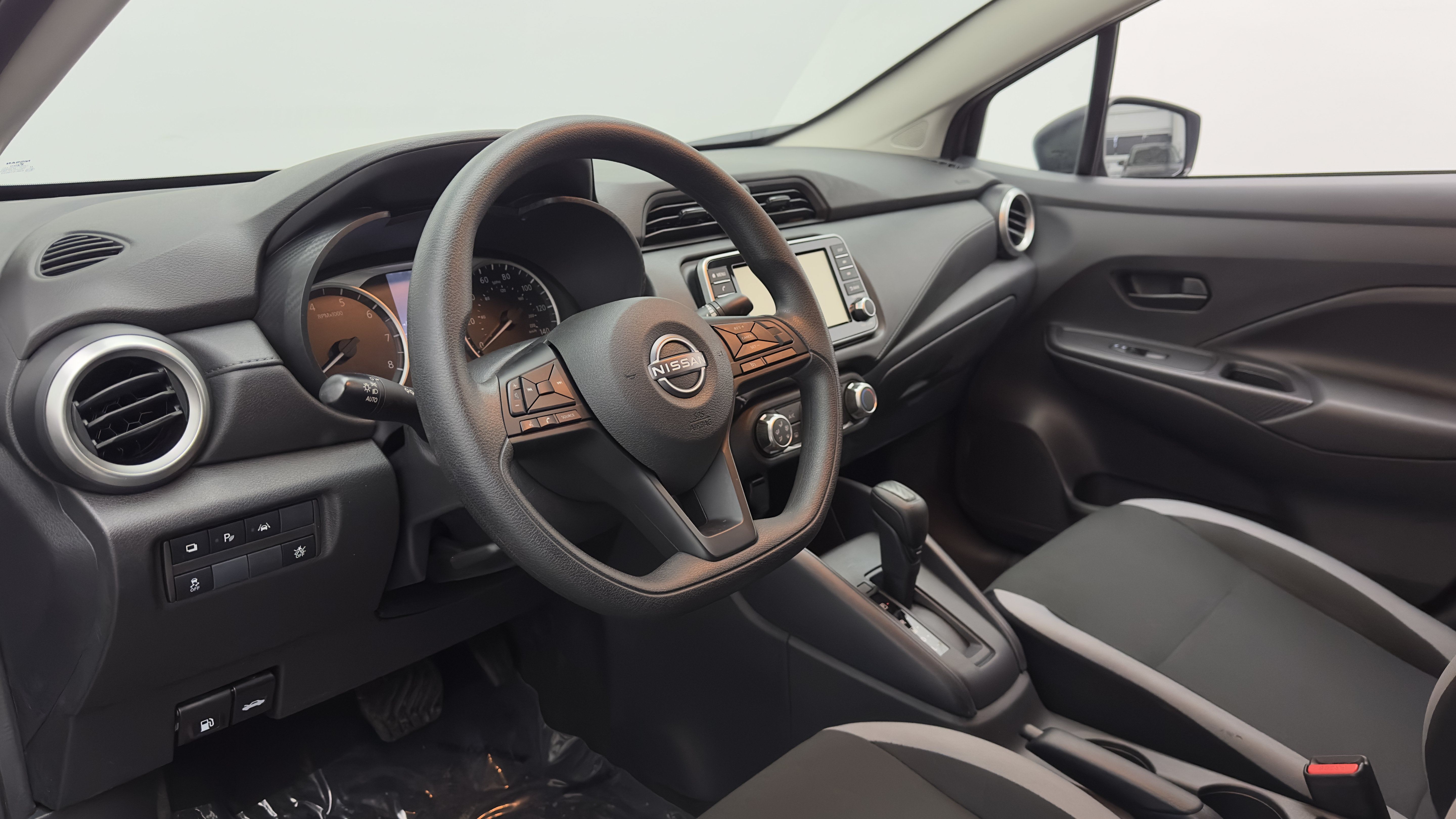 Used 2025 Nissan Versa S w/ Trunk Package FWD image 11