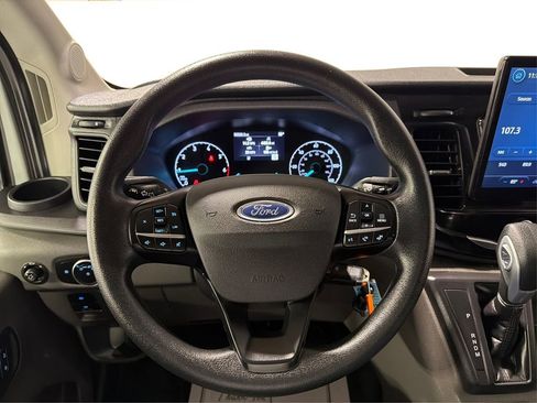Used 2023 Ford Transit 350 XLT image 18