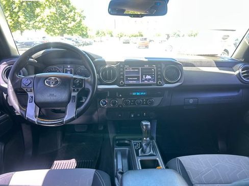 Used 2023 Toyota Tacoma TRD Sport AWD/4WD image 13