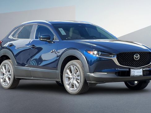 Used 2025 MAZDA CX-30 AWD 2.5 S w/ Preferred Package image 2