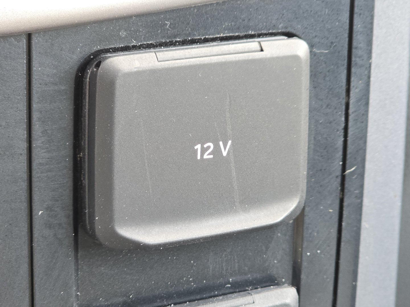 Used 2023 Ford F150 XLT AWD/4WD image 9