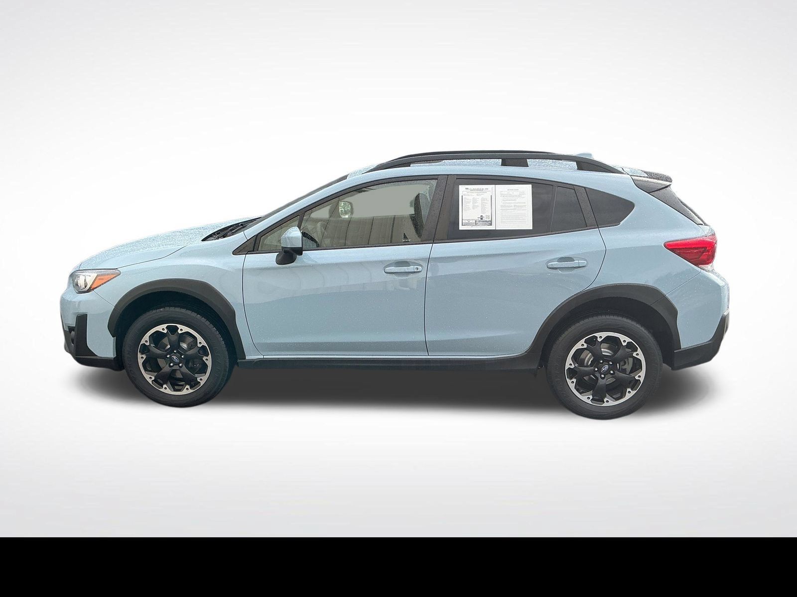 Used 2022 Subaru Crosstrek 2.0i Premium w/ Moonroof Package AWD/4WD image 2