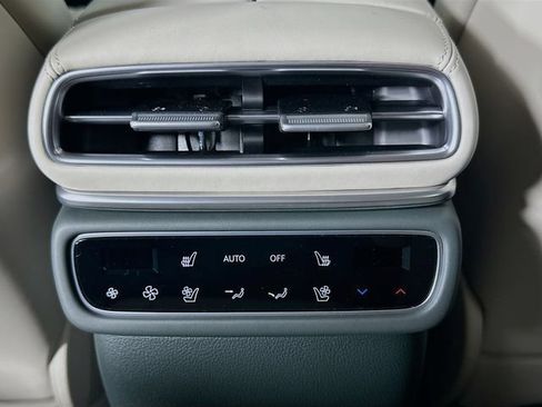 New 2026 Genesis GV80 3.5T Prestige AWD/4WD image 18