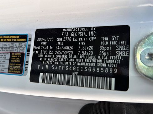 Used 2025 Kia Telluride S FWD image 42
