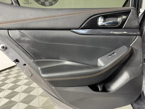 Used 2021 Nissan Maxima SR w/ Sport Mat Group FWD image 44