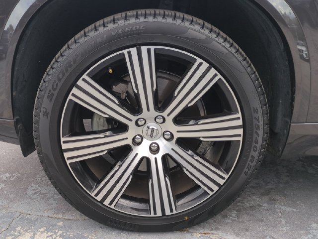 Certified 2023 Volvo XC90 B6 Ultimate w/ Protection Package Premier AWD/4WD image 10