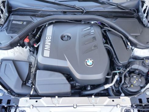 New 2026 BMW 330i 330i w/ M Sport Package image 21