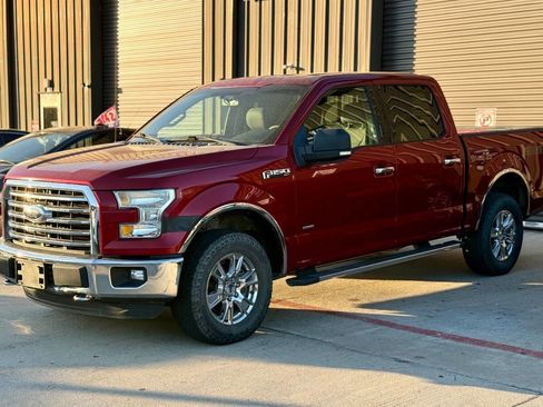 Used 2015 Ford F150 XLT w/ Equipment Group 302A Luxury image 5
