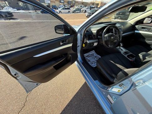 Used 2012 Subaru Legacy 2.5i Premium w/ All-Weather Pkg image 11