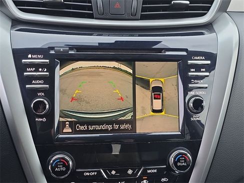 Used 2020 Nissan Murano SL w/ Moonroof Package image 24