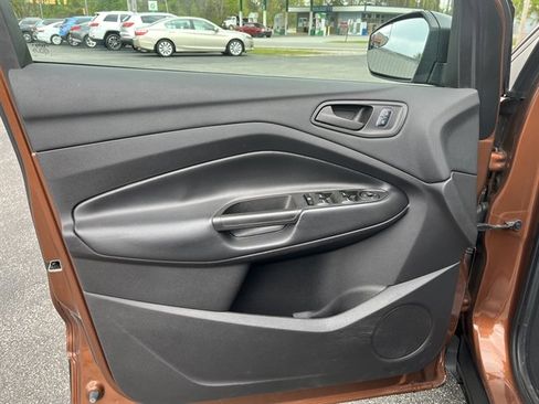 Used 2017 Ford Escape S FWD image 16
