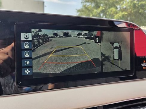Used 2020 Hyundai Palisade Limited FWD image 24