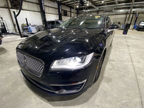 Used 2018 Lincoln MKZ Reserve image 15