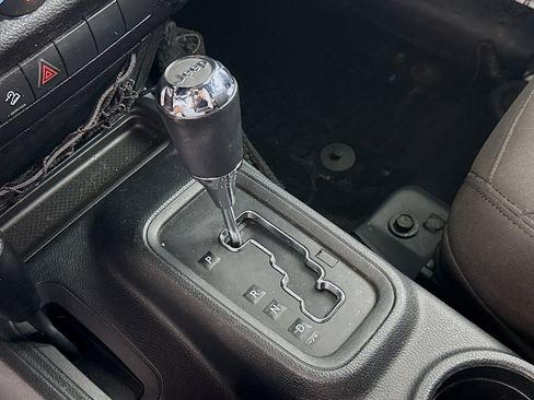 Used 2016 Jeep Wrangler Unlimited Sport w/ Quick Order Package 24S image 20