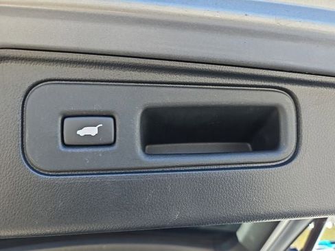 Used 2023 Honda Passport EX-L image 36