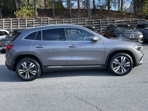 Certified 2025 Mercedes-Benz GLA 250 image 5