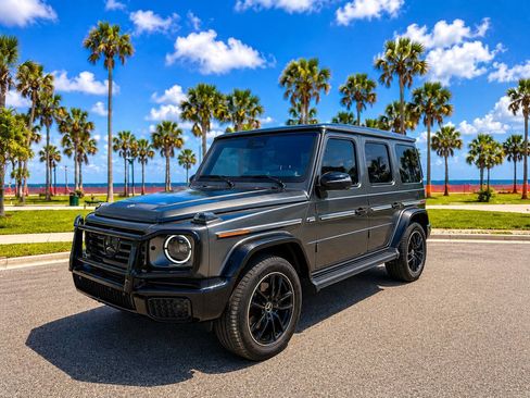 Used 2025 Mercedes-Benz G 550 image 1