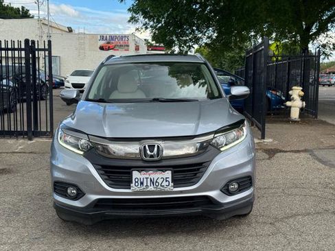 Used 2019 Honda HR-V EX image 3