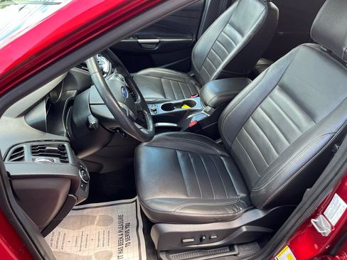 Used 2014 Ford Escape Titanium AWD/4WD image 26
