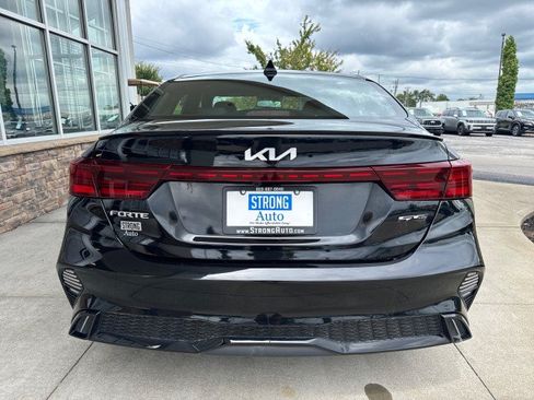 Used 2024 Kia Forte GT-Line w/ GT-Line Premium Package FWD image 4
