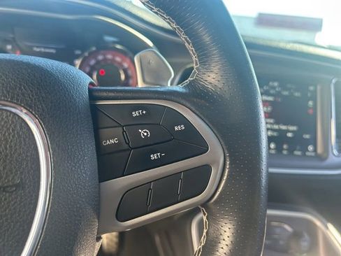 Used 2021 Dodge Challenger SRT Hellcat image 14