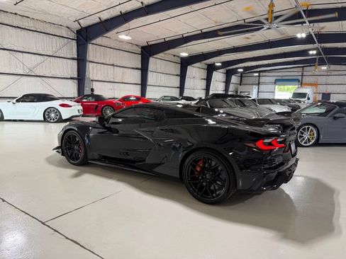 Used 2025 Chevrolet Corvette Z06 w/ Z07 Performance Package RWD image 96