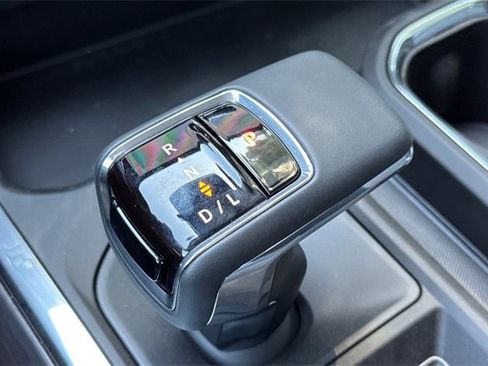 New 2025 GMC Sierra 1500 SLT w/ SLT Premium Package image 25