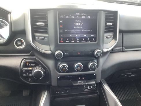 Used 2019 RAM 1500 Big Horn AWD/4WD image 30
