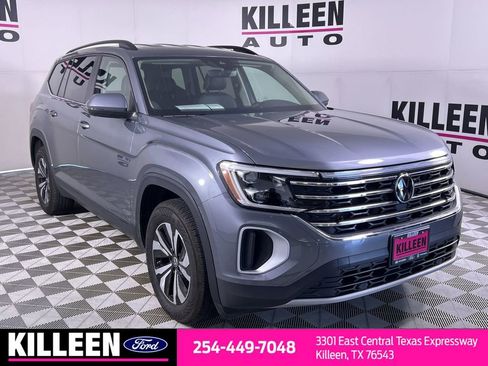 Used 2025 Volkswagen Atlas SE image 10