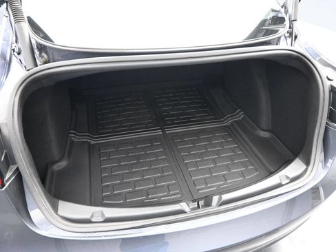 Used 2023 Tesla Model 3 Standard Range RWD image 22